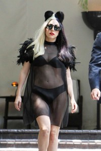 lady_gaga_01